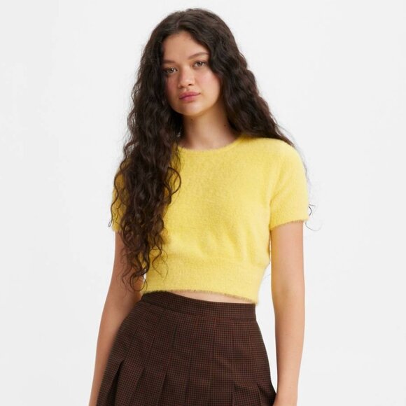 Levi's Peach Fuzz T-Shirt, Yellow- XL - Picture 2 of 4